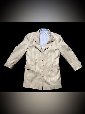Get It, Get It in this Gold Striped Tailored Blazer-80’s